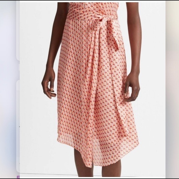 Club Monaco Bizbee Dress - Picture 2 of 9